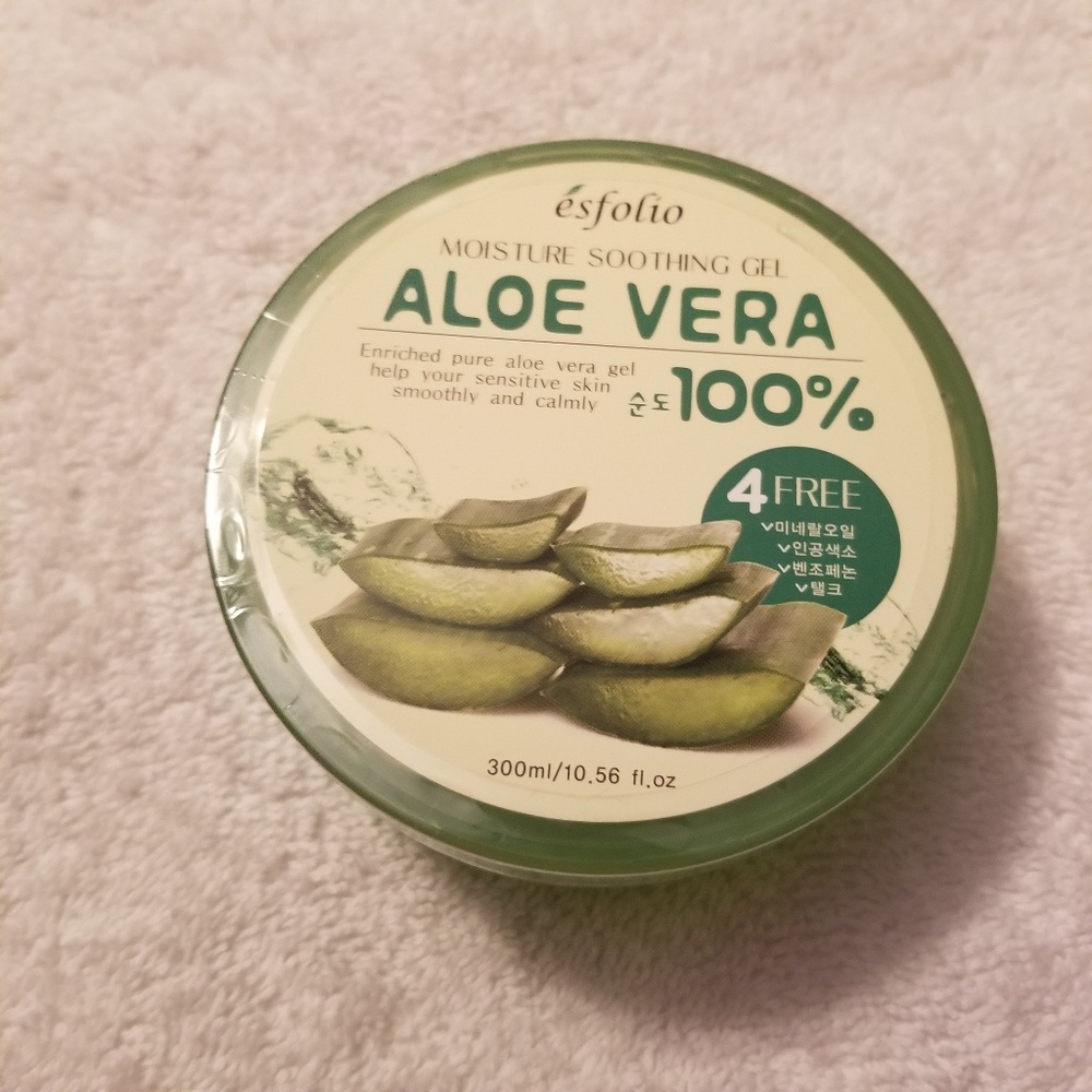 Esfolio Aloe Vera Moisture Gel Brand New Full Size